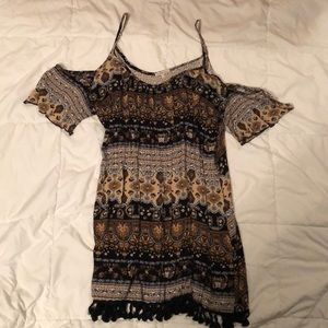 Cold shoulder patterned dress